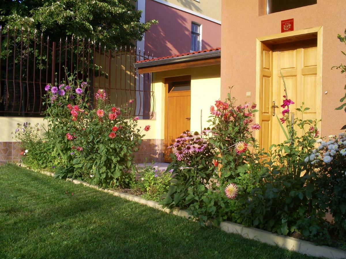 Къща За Гости Фантазия Treavna Exterior foto